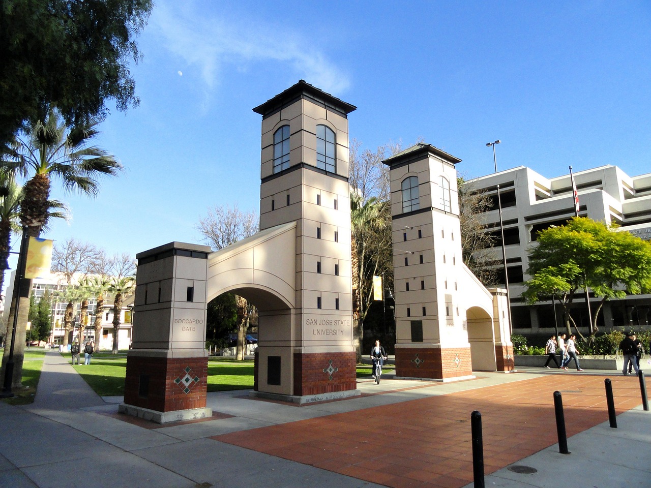 Downtown San Jose street and buildings in San Jose